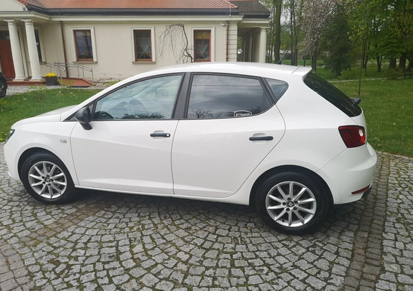 Seat Ibiza cena 24700 przebieg: 164000, rok produkcji 2014 z Kutno małe 137